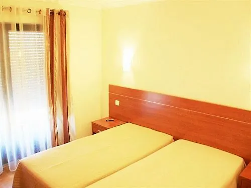 Paradouro Affittacamere 4*