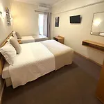 Paradouro Pensión 3*