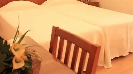 Pensión Paradouro 4*